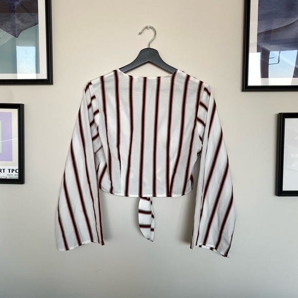 Forever 21 striped front tie crop top - Picture 2 of 4